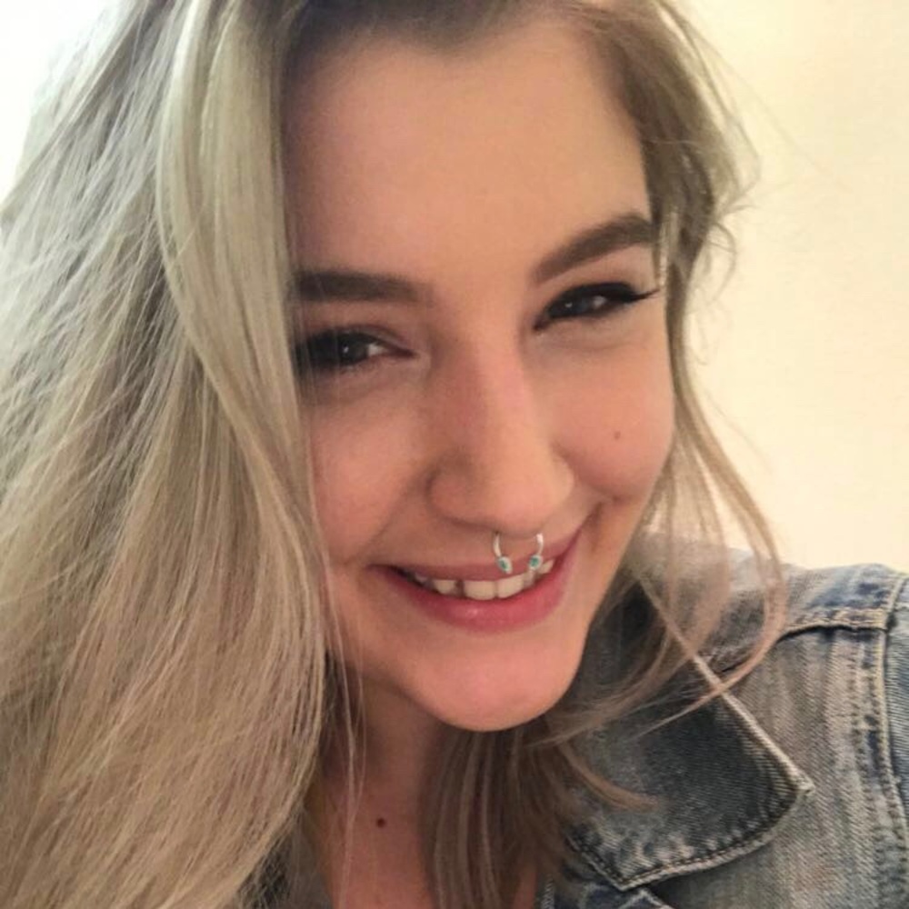 Meet your Posher, Savannah